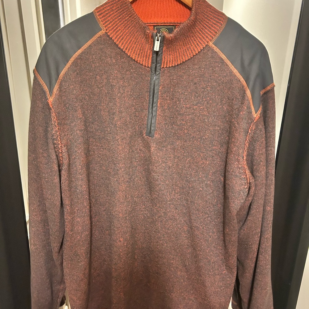 Men'sBrown Orange and Gray Zip-Up Sweater
23”W X 29”L X 25”Sl. Military Style